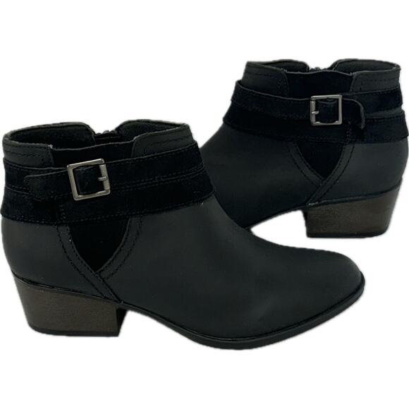 Clarks Adreena Show Black Leather Side Zip Buckle Comfort Ankle Bootie Women 6 - Picture 1 of 13